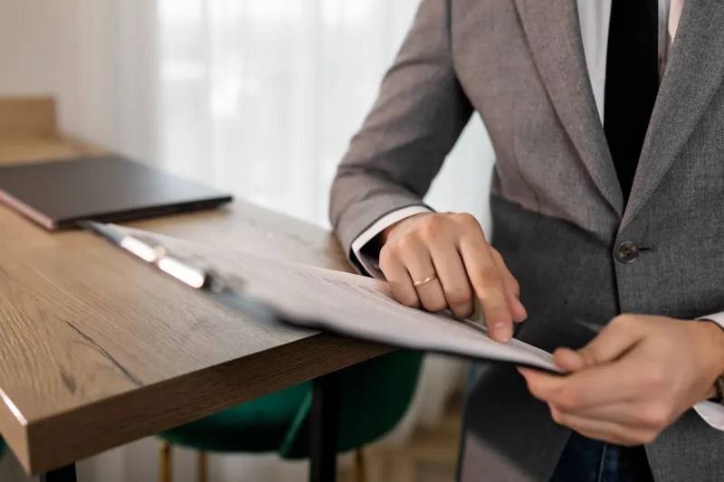 What the Contract Doesn't Capture: Closing the Expectation Gap Before It Becomes a Budget Problem